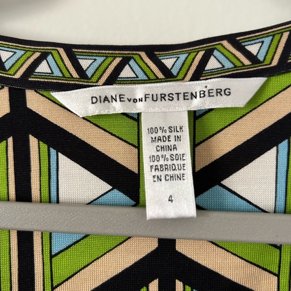 Diane von Furstenberg silk mini dress - Picture 2 of 4